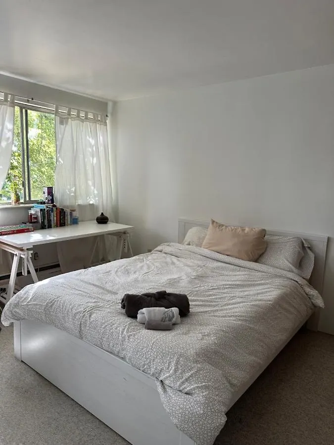 Tranquil Stay For Your Getaway! contacts